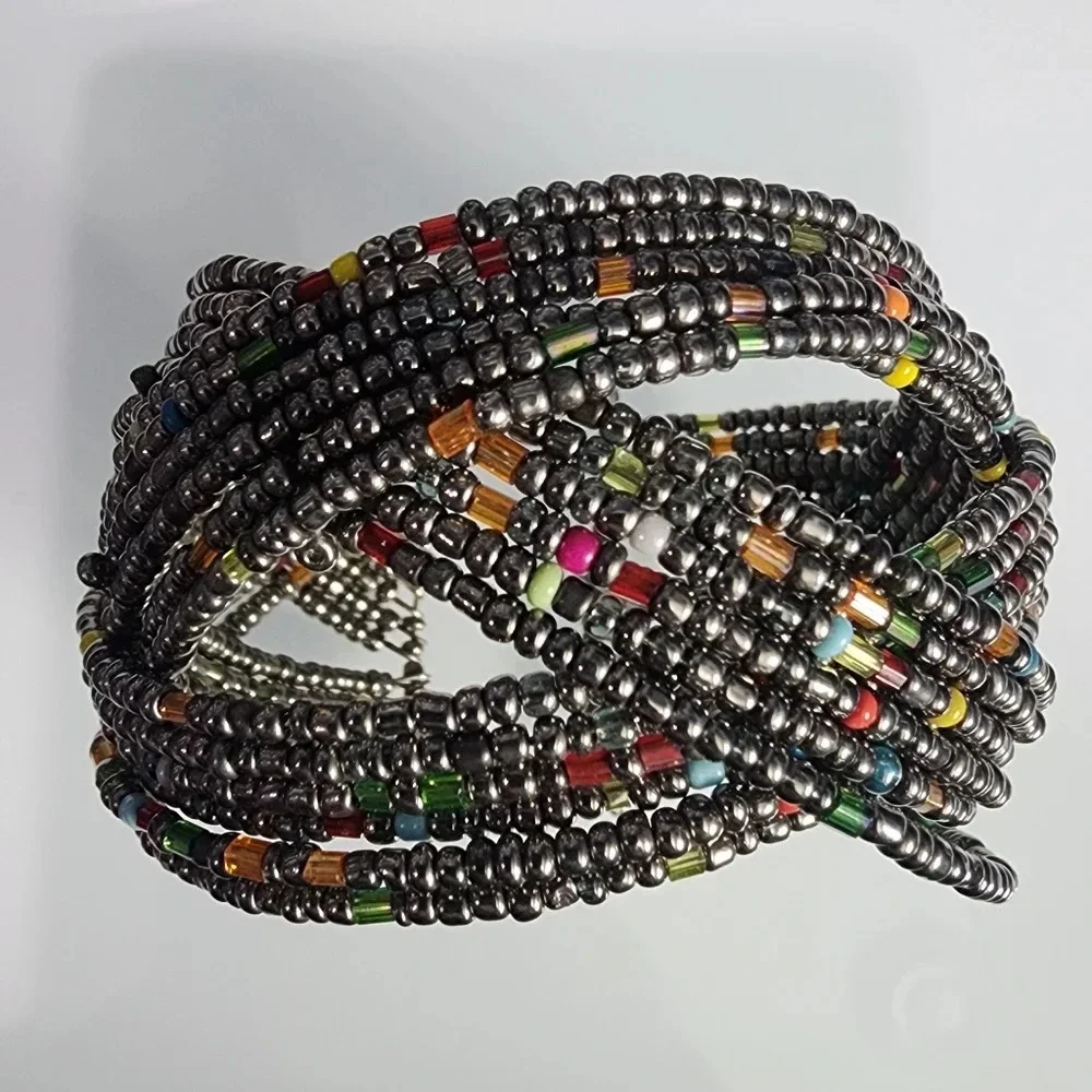 N/A beaded bangle